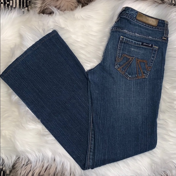 💚 Seven7 Distressed Blue Jeans. - Picture 1 of 8